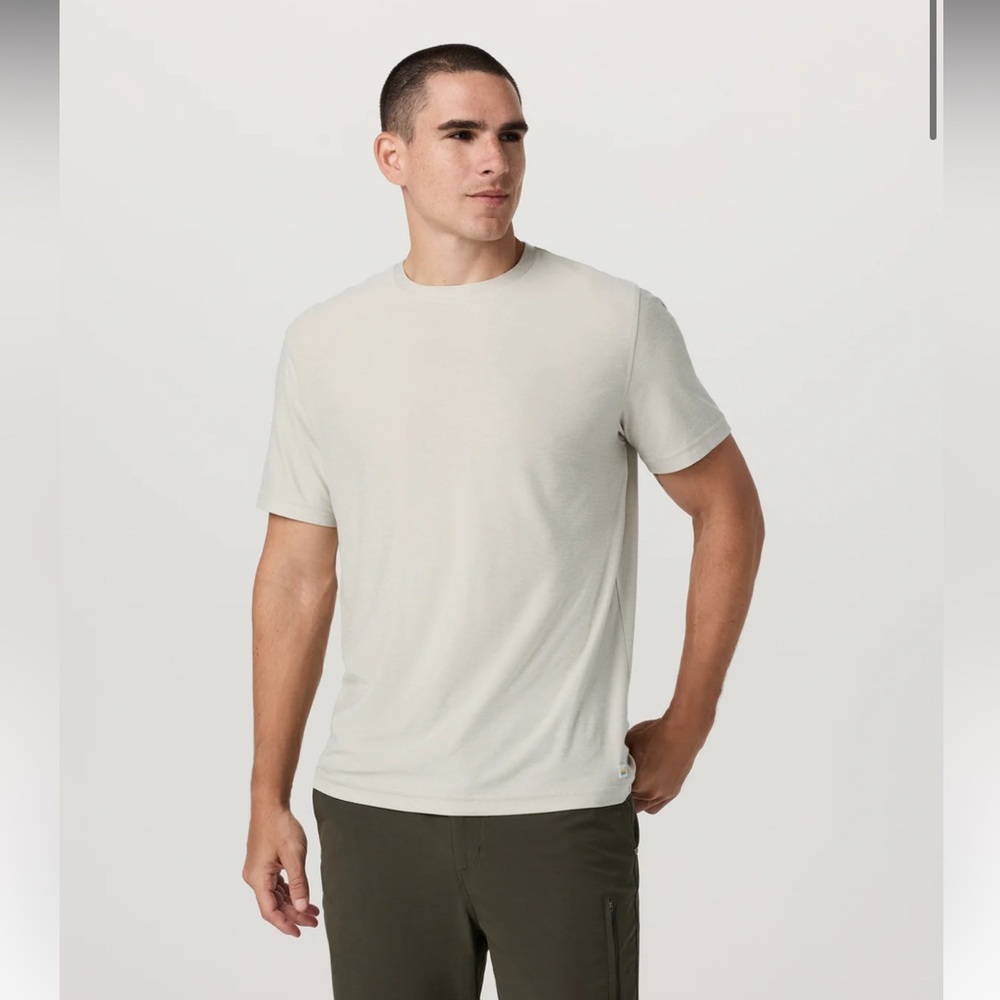 Men's vuori light cream T-Shirt